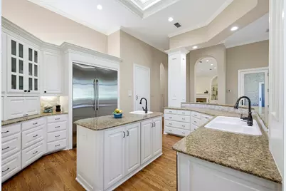 7012 Saucon Valley Drive, Fort Worth, TX 76132 - Photo 16