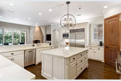 6442 Northwood Road, Dallas, TX 75225 - Photo 12