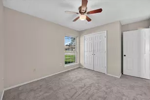 201 Oakhaven Dr, Grand Prairie, TX 75050 - Photo 18