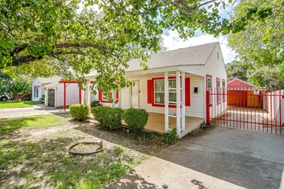 2604 Wayside Avenue, Fort Worth, TX 76110 - Photo 2