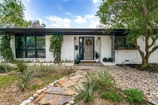 3817 Springbranch Dr, Benbrook, TX 76116 - Photo 2
