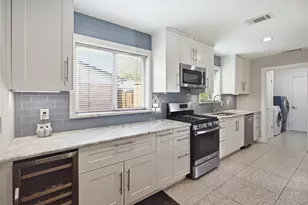2712 Beechmont Pl, Dallas, TX 75228 - Photo 20