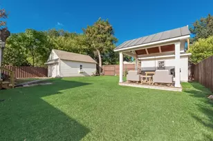 2815 Anzio Dr, Dallas, TX 75224 - Photo 24
