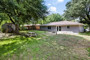 1508 Yucca St, Midlothian, TX 76065 - Photo 2