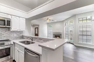 9709 Springtree Ln, Dallas, TX 75243 - Photo 12