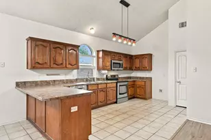 1953 Rustic Creek Dr, Garland, TX 75040 - Photo 10