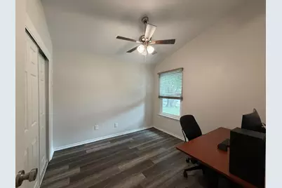 2282 Nantucket Village Circle, Dallas, TX 75227 - Photo 10