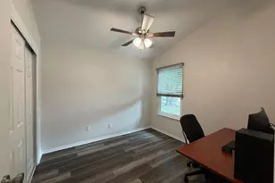 2282 Nantucket Village Cir, Dallas, TX 75227 - Photo 10