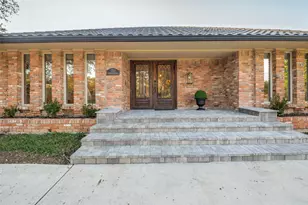 7023 Brookshire Dr, Dallas, TX 75230 - Photo 2