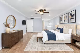 8629 Edgemere Rd, Dallas, TX 75225 - Photo 12
