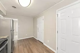 2118 Bergstrom Dr, Dallas, TX 75227 - Photo 10
