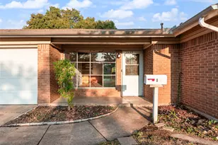 6609 Trailwood Dr, Forest Hill, TX 76140 - Photo 10