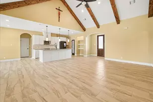 9060 Mitchell Bend Ct, Granbury, TX 76048 - Photo 16