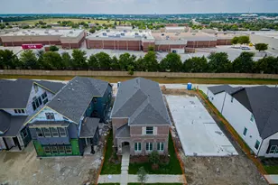 8705 Barnbougle Dunes Dr, McKinney, TX 75070 - Photo 2