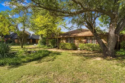 1016 Meadows Drive, Corinth, TX 76208 - Photo 34