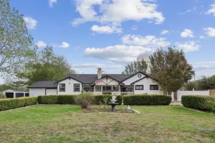 3312 Meadow Oaks Dr, Haltom City, TX 76117 - Photo 2