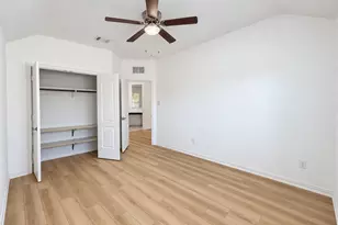 8121 Belgian Blue Ct, Fort Worth, TX 76131 - Photo 16