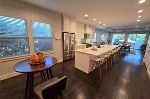 618 N Clinton Ave, Dallas, TX 75208 - Photo 4