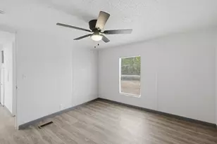904- B Flamingo Rd, Granbury, TX 76049 - Photo 20