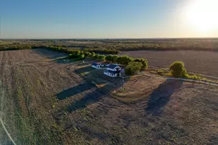 23010 Rosebud Rd, Burlington, TX 76519 - Photo 2