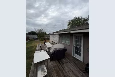 2915 Rayswood Drive, Carrollton, TX 75007 - Photo 16