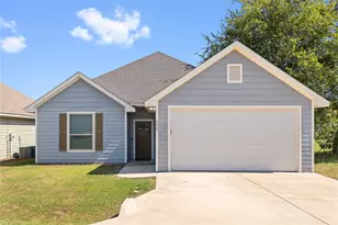 5407 Arrowhead Dr, Granbury, TX 76048 - Photo 1