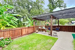 115 Meadowood Rd, Enchanted Oaks, TX 75156 - Photo 30
