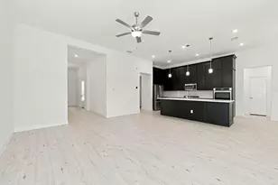 752 Brozgold Ave, Midlothian, TX 76065 - Photo 4