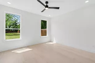 416 S Elm St, Sherman, TX 75090 - Photo 14
