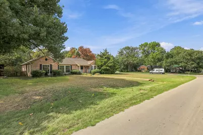 1403 Tranquilla Drive, Dallas, TX 75218 - Photo 2