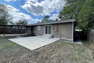 722 Circle Dr, Arlington, TX 76010 - Photo 4