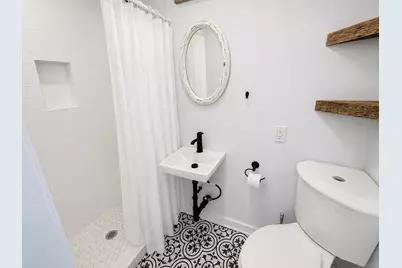 1004 Cordell Street #A, Denton, TX 76201 - Photo 6