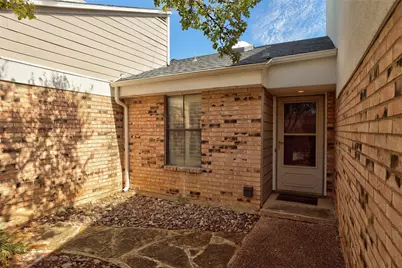 2109 Brook Mount Court, Carrollton, TX 75006 - Photo 2