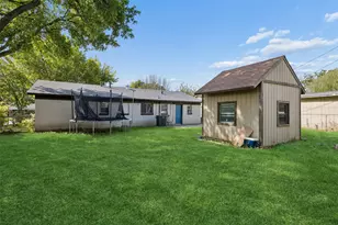 812 W Barron Ave, Everman, TX 76140 - Photo 28