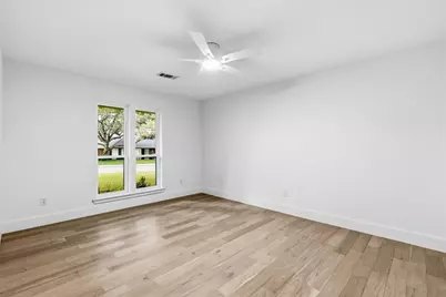 7031 Hunters Ridge Drive, Dallas, TX 75248 - Photo 28