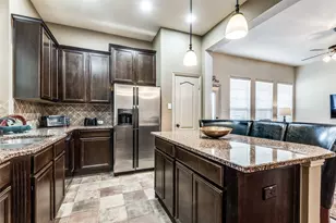 3833 Marcillia Cir, Irving, TX 75038 - Photo 12