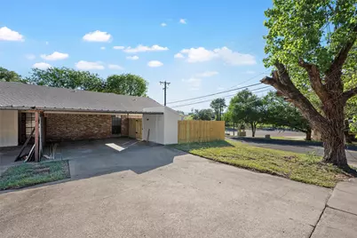 300 Mill Creek Circle, Waco, TX 76712 - Photo 18