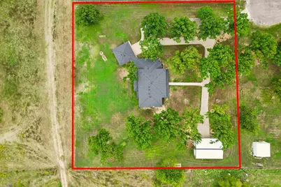 303 Bobby Sam Court, Collinsville, TX 76233 - Photo 34