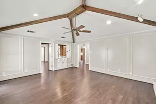 9947 Chimney Hill Ln, Dallas, TX 75243 - Photo 6