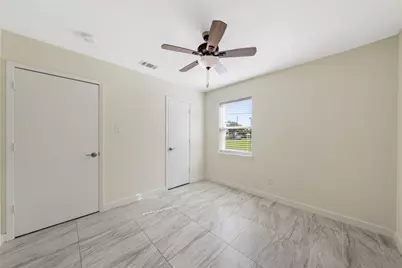 101 E Border Street, Milford, TX 76670 - Photo 20