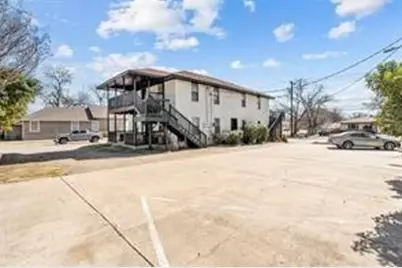 1029 E Hickory Street #b, Denton, TX 76205 - Photo 4