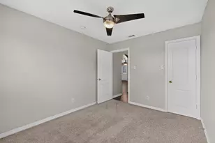 6809 Hot Springs Ct, Dallas, TX 75241 - Photo 30