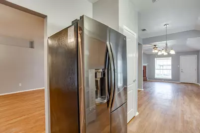 6221 St Leonard Drive, Arlington, TX 76001 - Photo 16