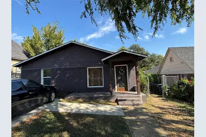 1303 E Myrtle Street #A, Fort Worth, TX 76104 - Photo 2