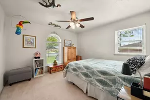 2017 Hurstview Dr, Hurst, TX 76054 - Photo 20