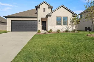 2113 Maple Rdg Dr, Van Alstyne, TX 75495 - Photo 1