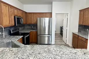 9756 Old Field Dr, McKinney, TX 75072 - Photo 6