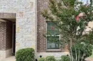 2209 Madison St, Carrollton, TX 75010 - Photo 2
