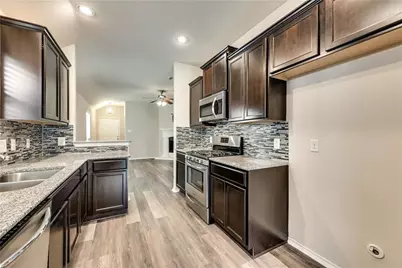 9821 Pronghorn Road, McKinney, TX 75071 - Photo 4