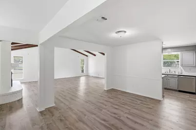 6106 Laredo Court, Granbury, TX 76049 - Photo 14